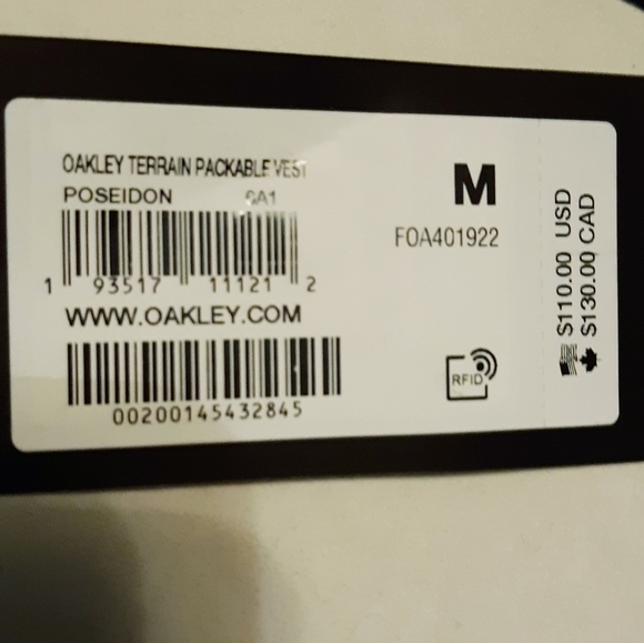 Oakley Terrain Packable Vest - Picture 6 of 6